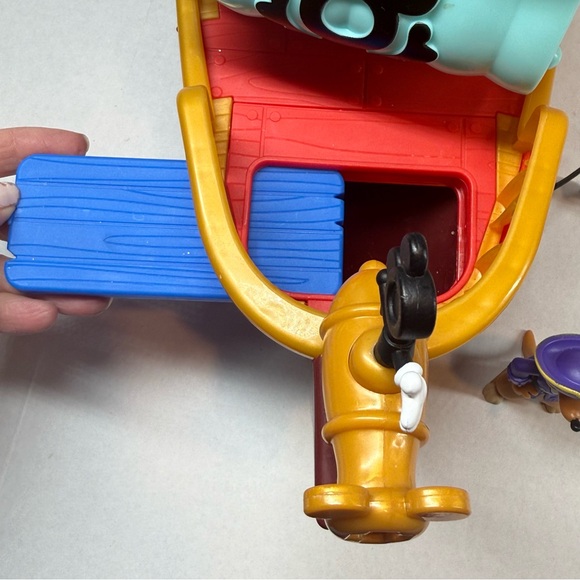 Disney Junior Mickey Mouse Funhouse Treasure Adventure Pirate Ship Sounds - Picture 12 of 15